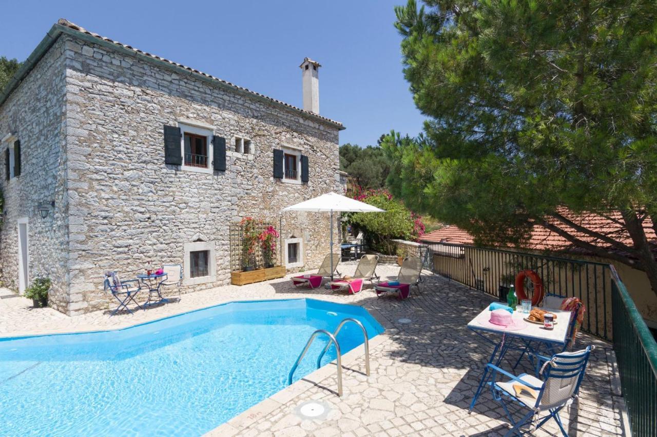 Villa Lithari, Nissaki, Corfu Vigglatouri Экстерьер фото